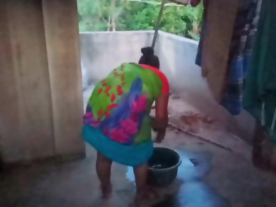 detersive unorthodox tamil attire
