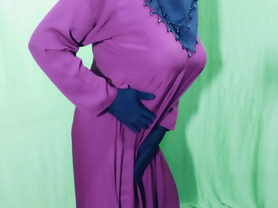 muslim gorgeous indian hijabi